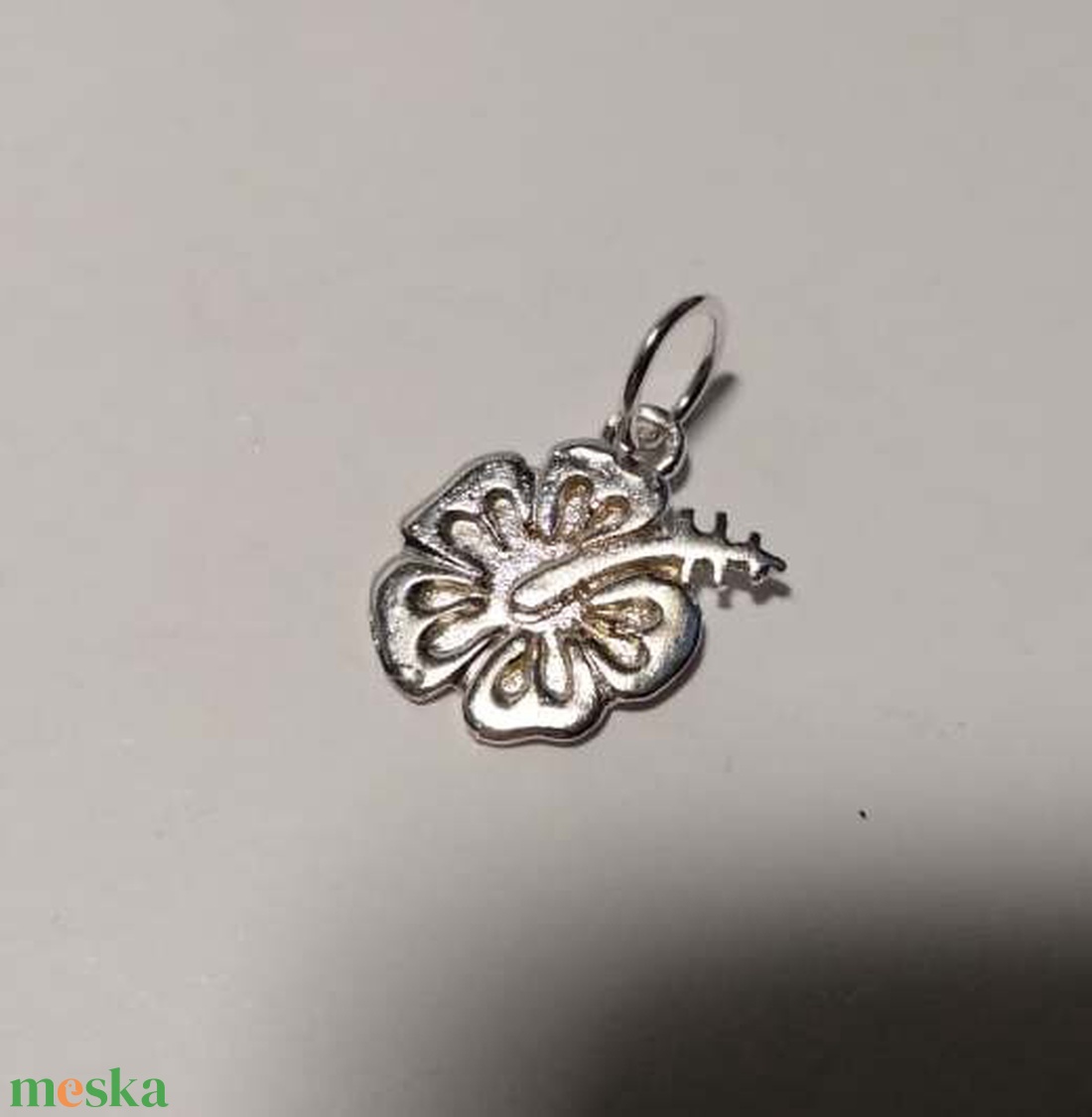 Lótuszvirág medál ezüstből - ékszer - nyaklánc - medál - Meska.hu