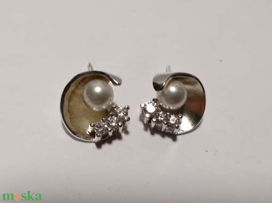 Gyöngyös fülbevaló ezüstből - ékszer - fülbevaló - lógó fülbevaló - Meska.hu