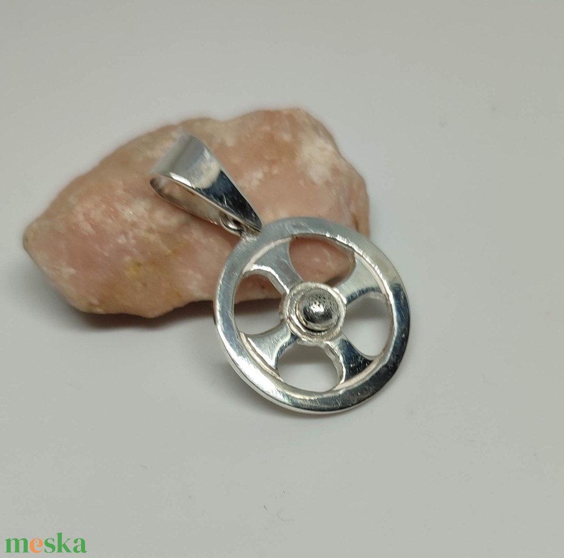 Napkereszt  medál - ékszer - nyaklánc - medál - Meska.hu