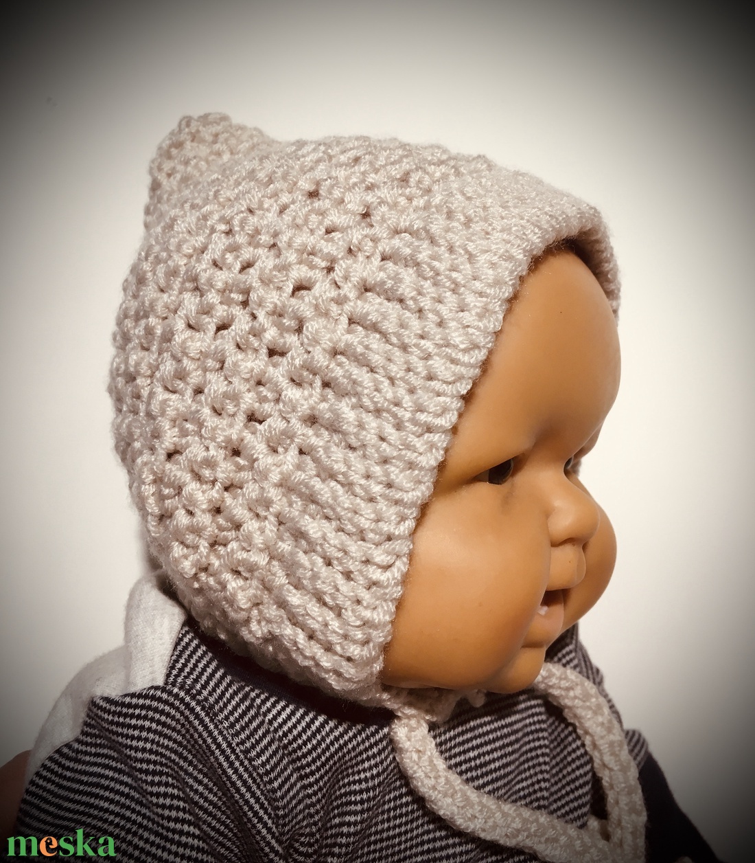Bonnet horgolt baba sapka (mogyoró szín) - ruha & divat - babaruha & gyerekruha - babasapka - Meska.hu Bonnet horgolt baba sapka (mogyoró szín) - ruha & divat - babaruha & gyerekruha - babasapka - Meska.hu