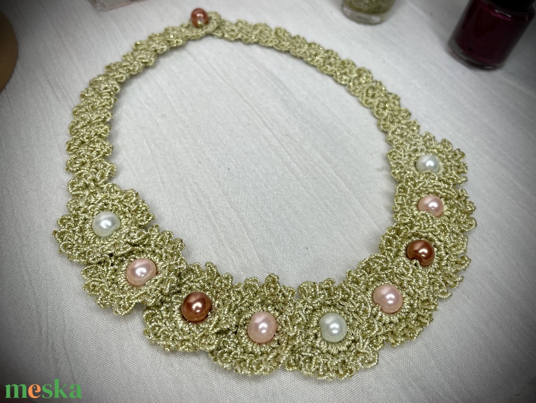 Queen - Horgolt Nyakék - ékszer - nyaklánc - gyöngyös nyaklánc - Meska.hu