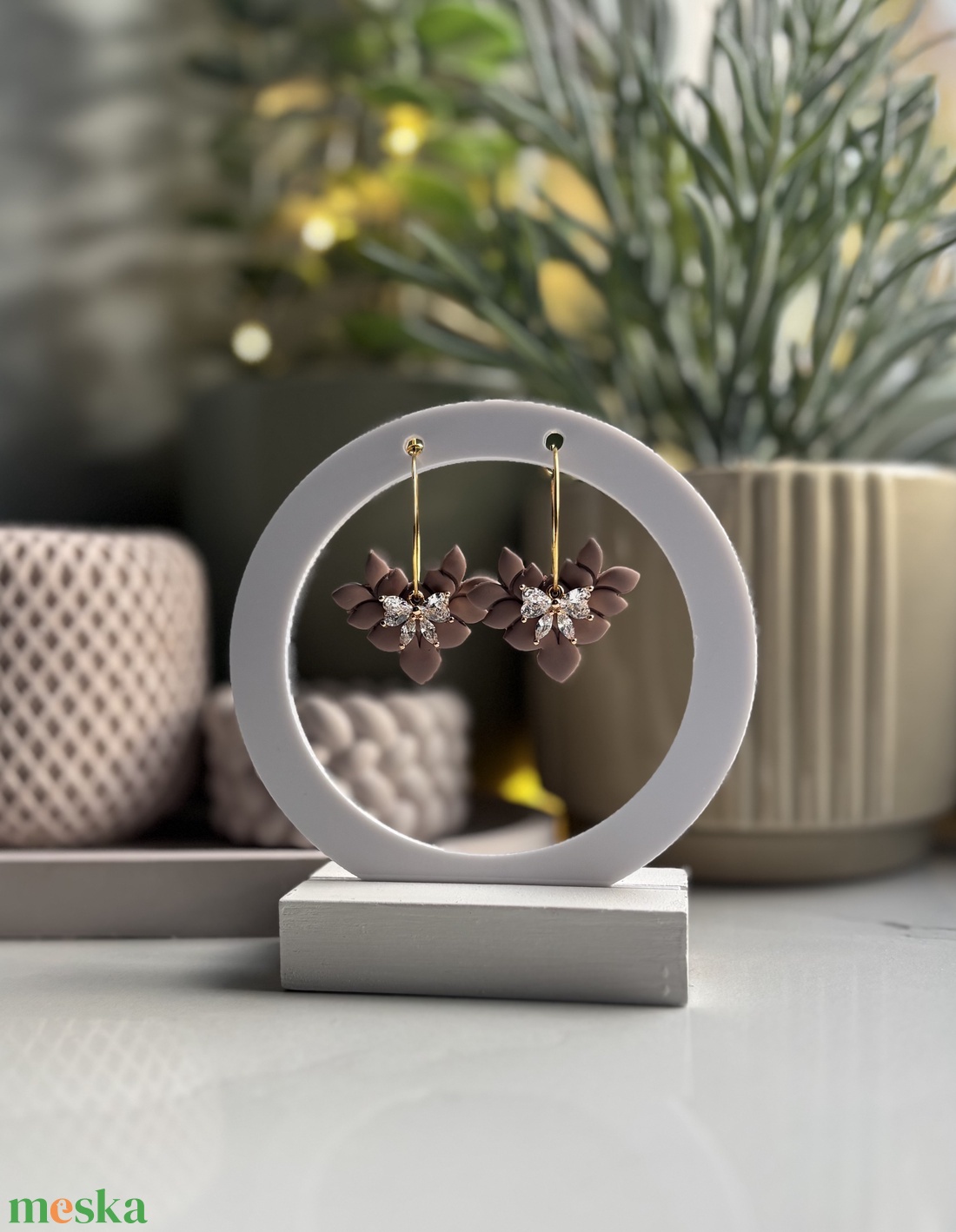 Eva- Világos Barna Karika Fülbevaló Czirkónia Masnival - esküvő - ékszer - fülbevaló - Meska.hu