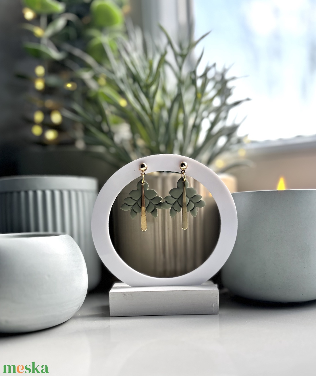 Olívia - Olíva Színű Virág Fülbevaló - esküvő - ékszer - fülbevaló - Meska.hu