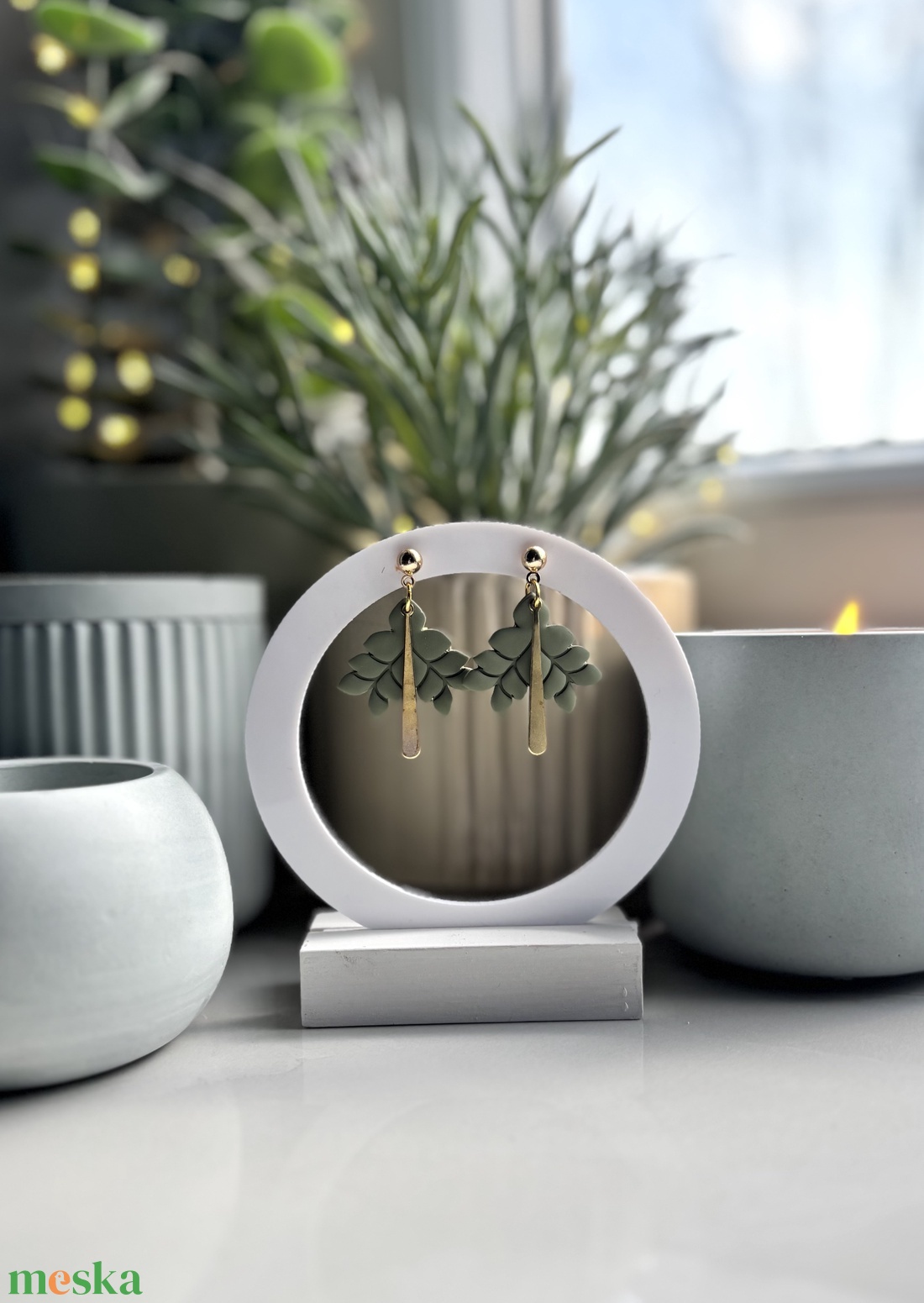 Olívia - Olíva Színű Virág Fülbevaló - esküvő - ékszer - fülbevaló - Meska.hu