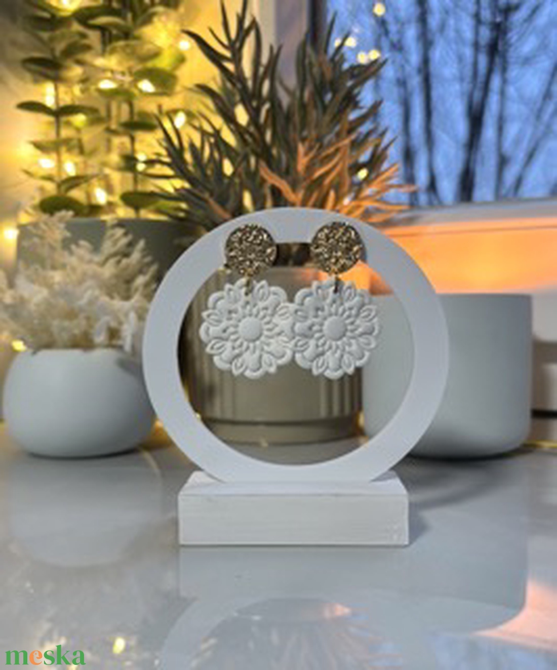 Lexa - Hófehér Mandala Fülbevaló - esküvő - ékszer - fülbevaló - Meska.hu