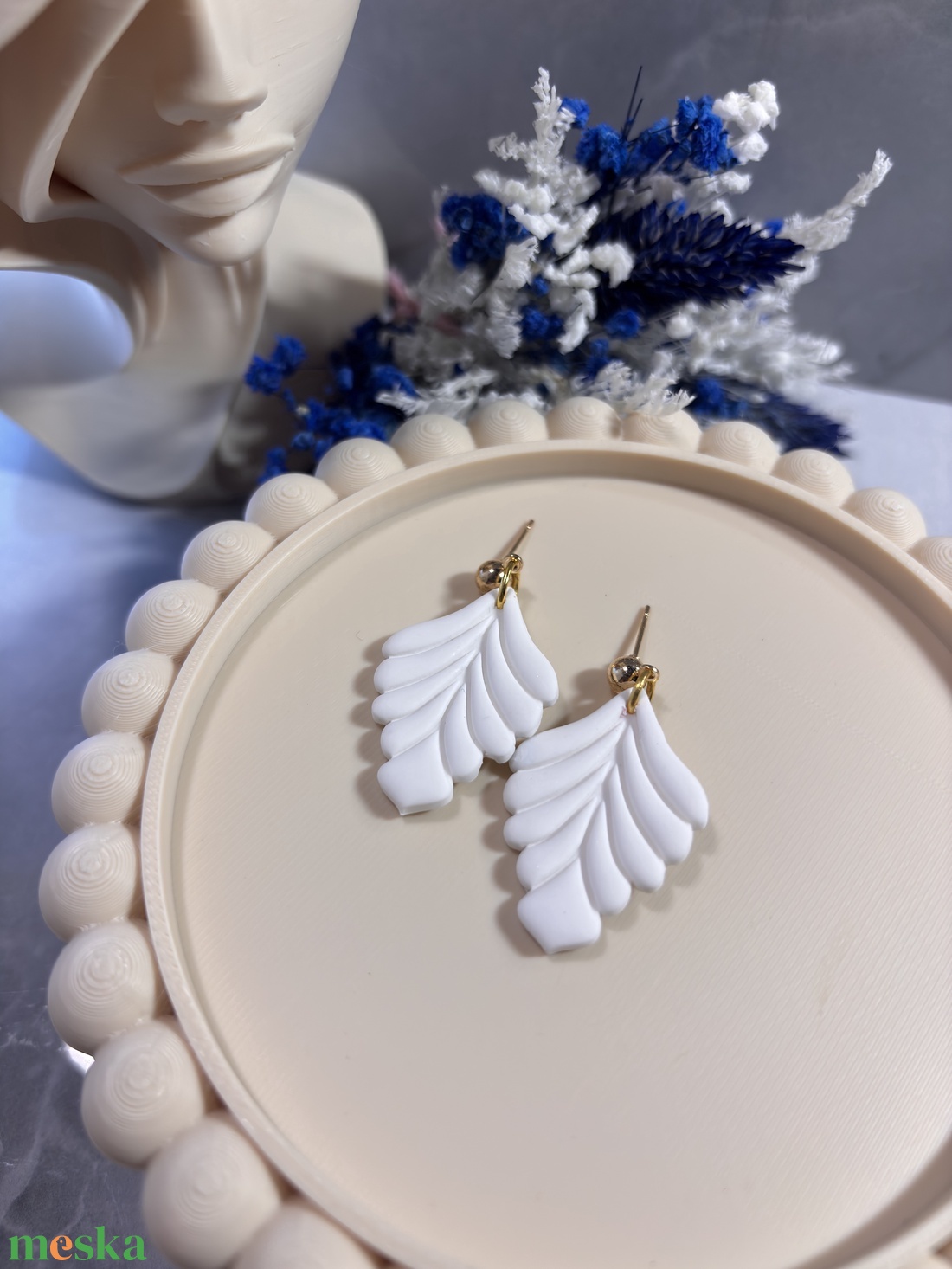 Angela - Hófehér Levél Fülbevaló - ékszer - fülbevaló - lógó fülbevaló - Meska.hu