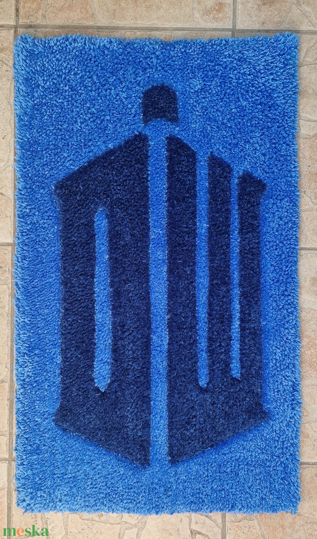 Doctor Who logo tufting szőnyeg - otthon & életmód - lakástextil - szőnyeg - más típusú szőnyeg - Meska.hu Doctor Who logo tufting szőnyeg - otthon & életmód - lakástextil - szőnyeg - más típusú szőnyeg - Meska.hu