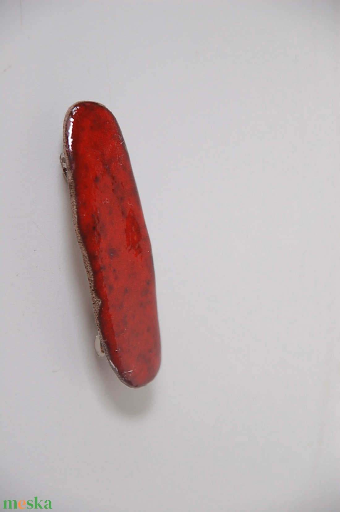 Tűzpiros hajcsat - kellékek & szerszámok - díszíthető tárgyak - kerámia - Meska.hu