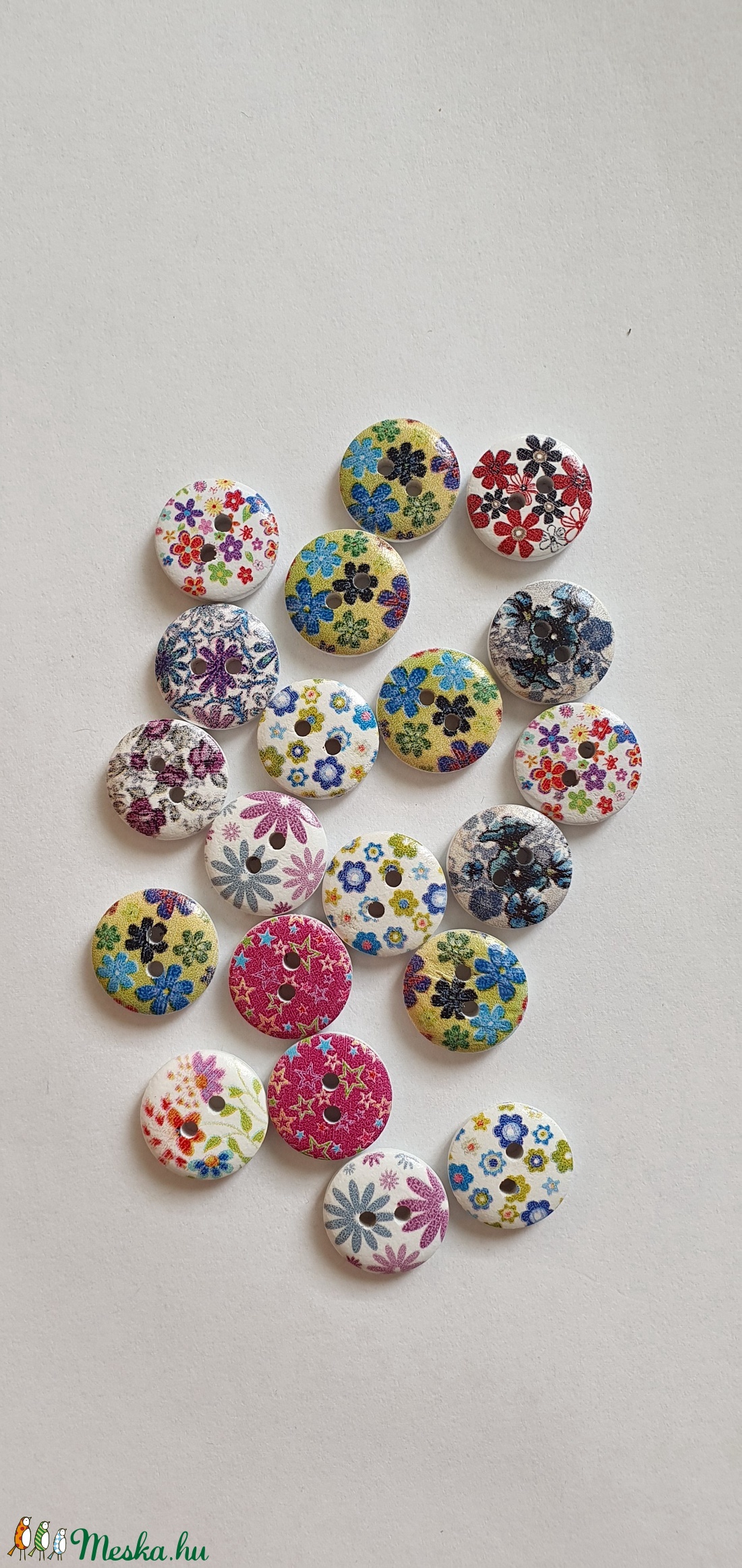 20 db-os, 15 mm-es,mintás fagomb csomag - kellékek & szerszámok - Meska.hu 20 db-os, 15 mm-es,mintás fagomb csomag - kellékek & szerszámok - Meska.hu