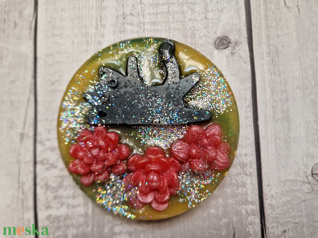 Fekvő fekete macskás diszszappan (bordó) - szépségápolás - szappan & fürdés - kézműves szappan - Meska.hu