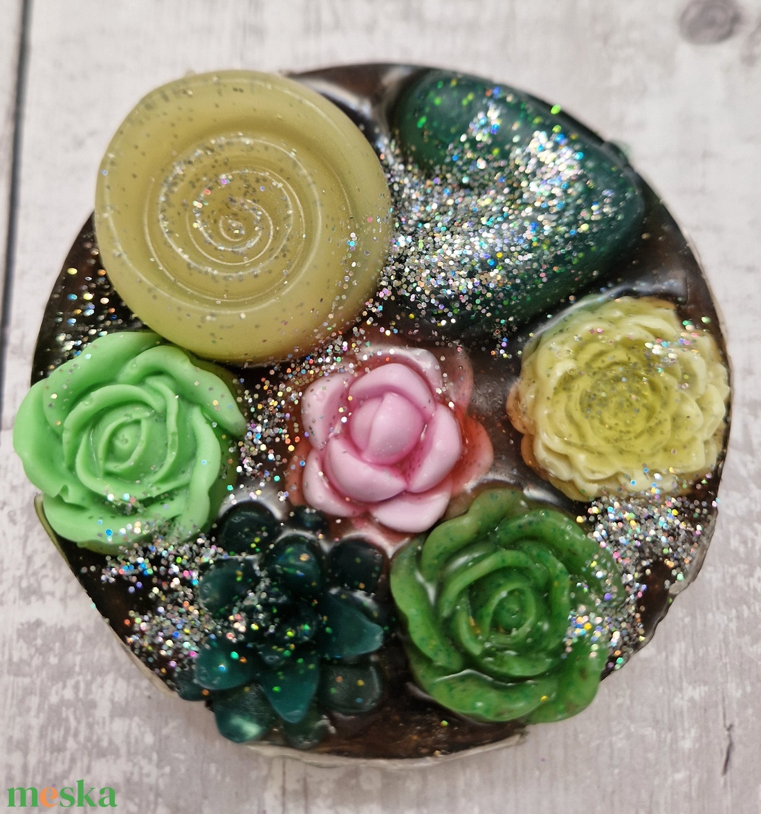 Sziklakert diszszappan  - szépségápolás - szappan & fürdés - kézműves szappan - Meska.hu