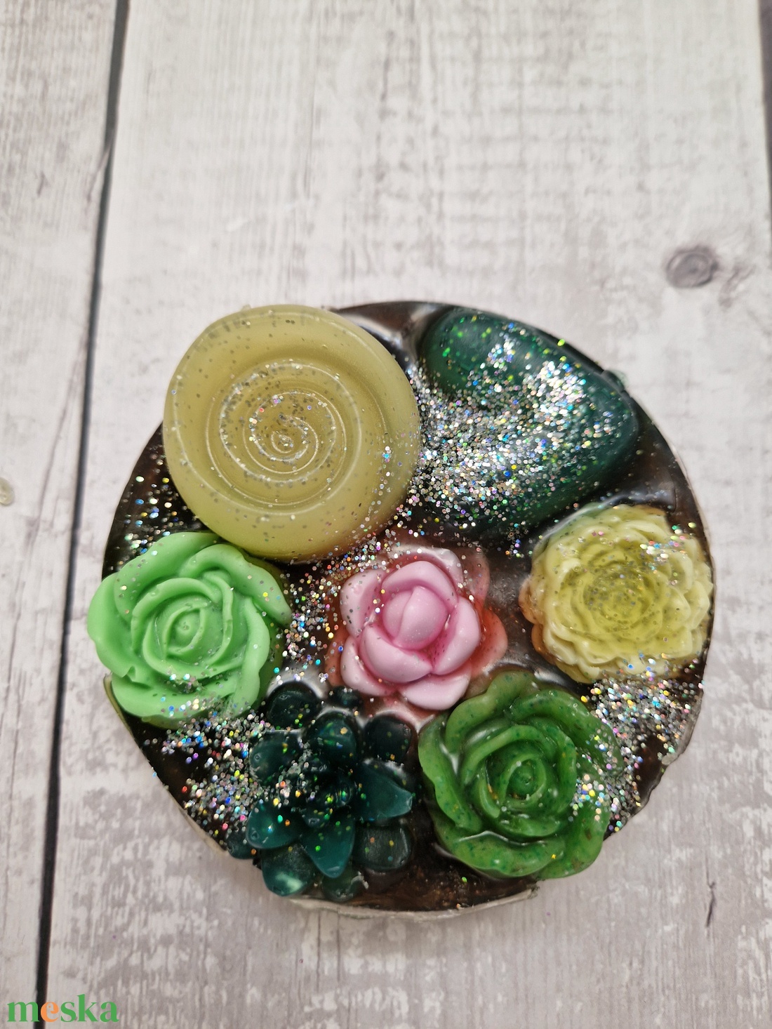 Sziklakert diszszappan  - szépségápolás - szappan & fürdés - kézműves szappan - Meska.hu