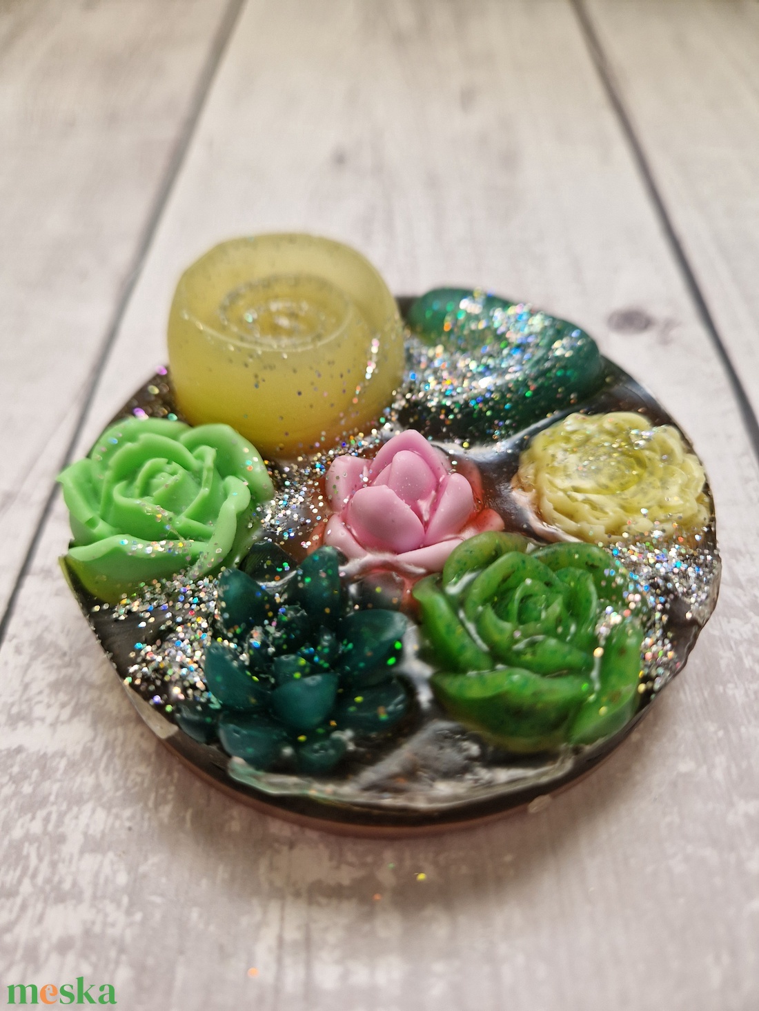 Sziklakert diszszappan  - szépségápolás - szappan & fürdés - kézműves szappan - Meska.hu