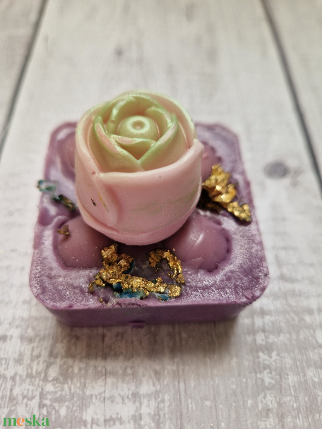 Lila és rózsa diszszappan  - szépségápolás - szappan & fürdés - kézműves szappan - Meska.hu