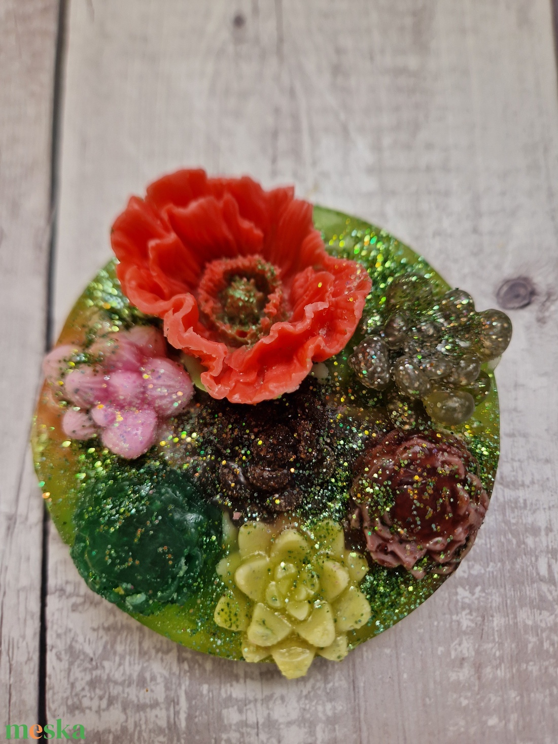 Pipacsos díszszappan - szépségápolás - szappan & fürdés - kézműves tusfürdő - Meska.hu