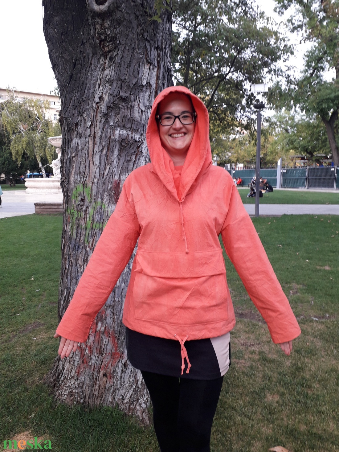 Kapucnis felső - hosszú ujjú pulóver- zsebfedős óriás zsebes felső - ruha & divat - női ruha - pulóver - Meska.hu