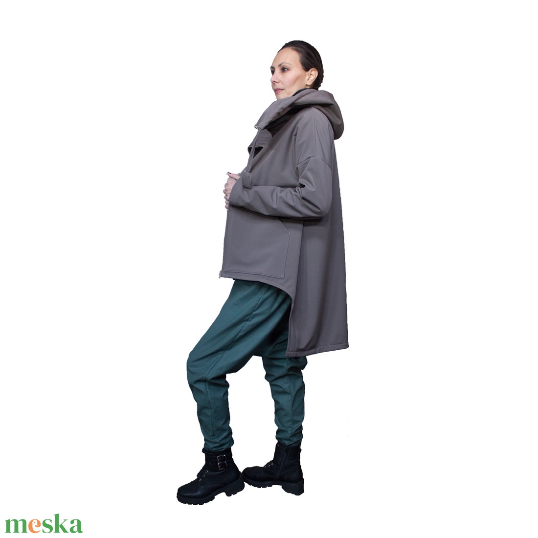 Kyran kabát - aszimmetrikus softshell kabát cipzárral, kapucnival, óriási kenguruzsebbel - vízlepergetős átmeneti kabát - ruha & divat - női ruha - kabát - Meska.hu