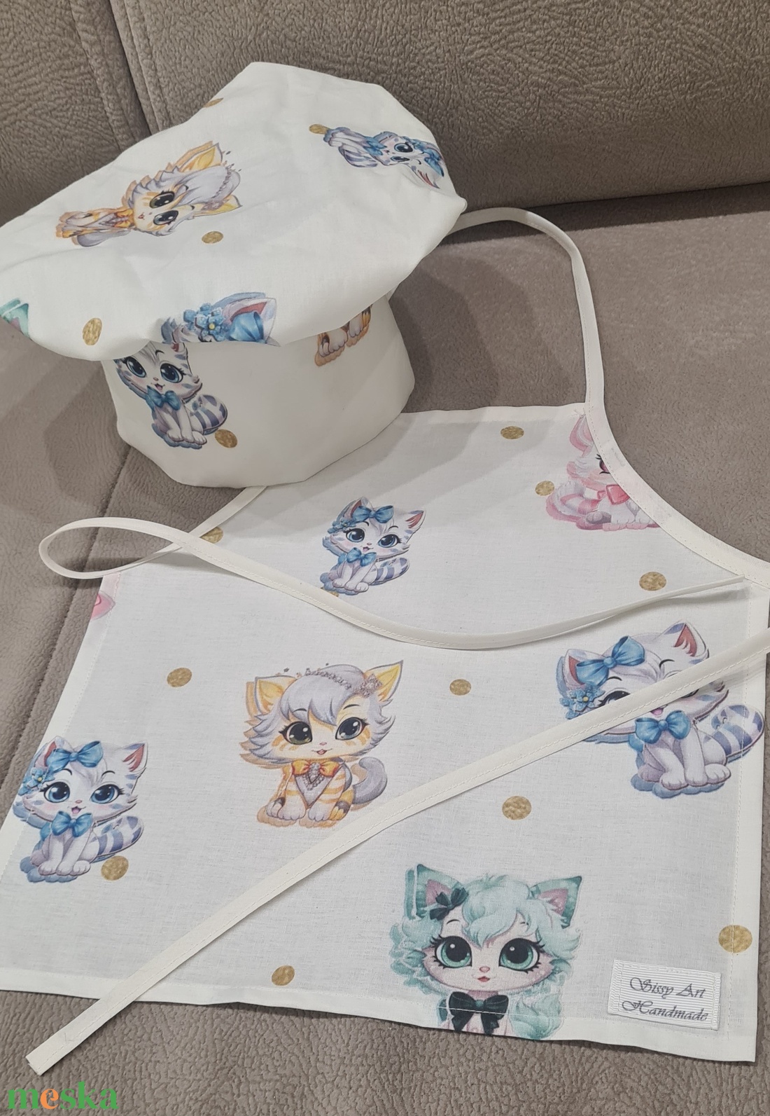 Gyerek kötény-kuktasapka szett. - otthon & életmód - konyhafelszerelés, tálalás - konyhai textil - kötény - Meska.hu