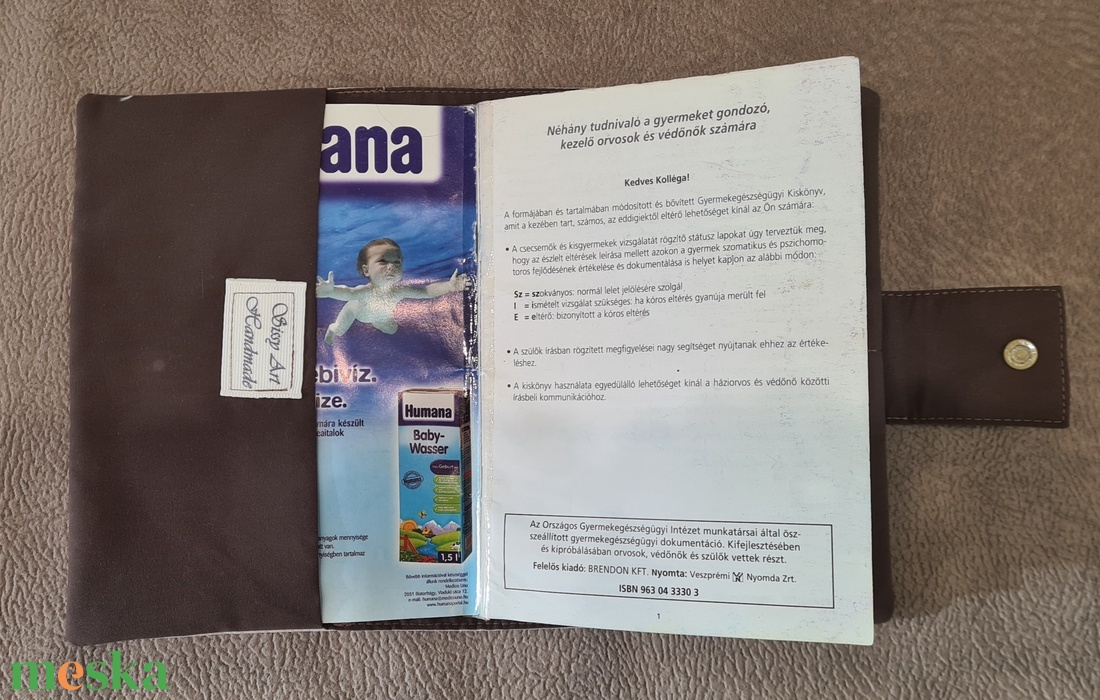 Egészségügyi kiskönyv borító  - baba - mama - babaemlékek - egészségügyi kiskönyv borító - Meska.hu