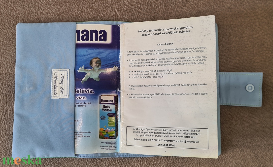 Egészségügyi kiskönyv borító  - baba - mama - babaemlékek - egészségügyi kiskönyv borító - Meska.hu