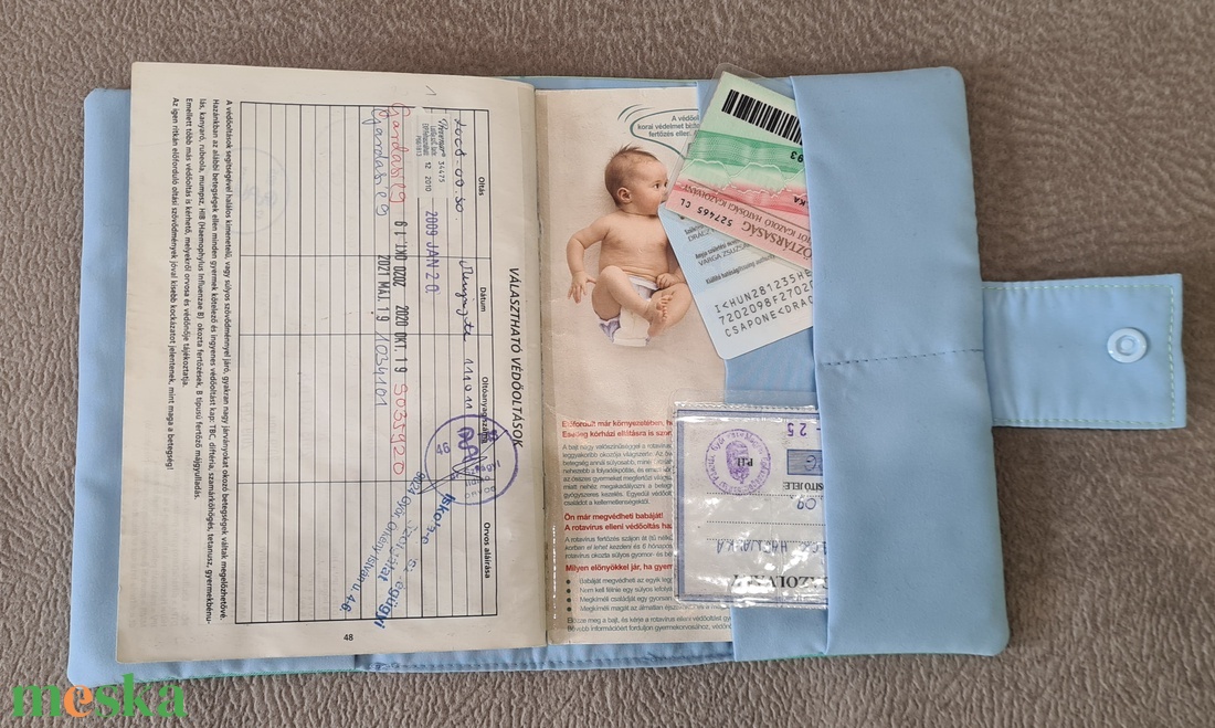 Egészségügyi kiskönyv borító  - baba - mama - babaemlékek - egészségügyi kiskönyv borító - Meska.hu