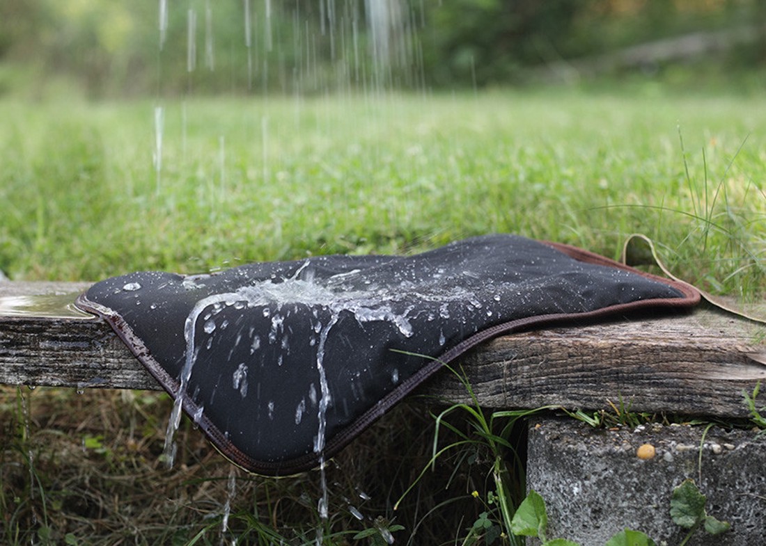 vízálló steppelt lespárna 80 x 35 - játék & sport - sport és kikapcsolódás - vadászat - trófea alátét - Meska.hu