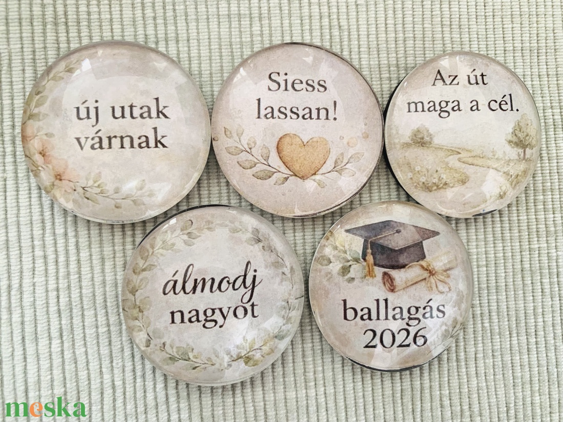 Mágnes szett ballagásra - otthon & életmód - konyhafelszerelés, tálalás - konyhai dekoráció - hűtőmágnes - Meska.hu