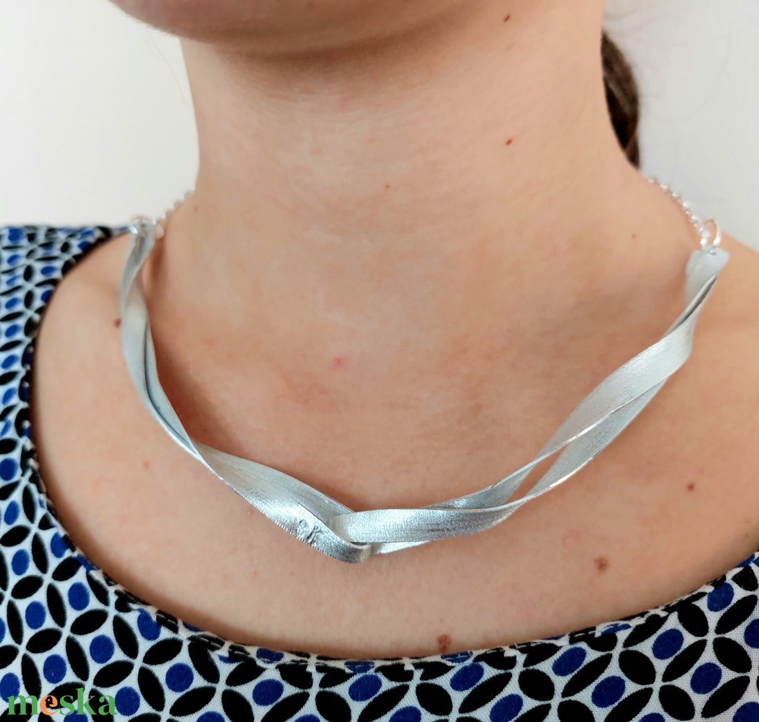 Csavart nyaklánc alumíniumból - ékszer - nyaklánc - medál nélküli nyaklánc - Meska.hu Csavart nyaklánc alumíniumból - ékszer - nyaklánc - medál nélküli nyaklánc - Meska.hu