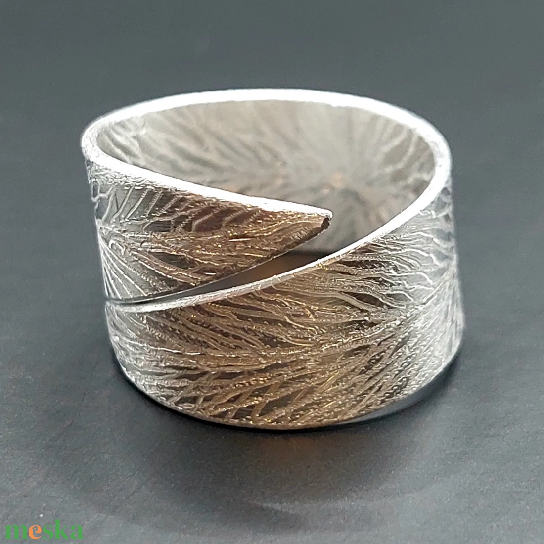 Levél formájú minimál gyűrű alumíniumból  - ékszer - gyűrű - fonódó gyűrű - Meska.hu