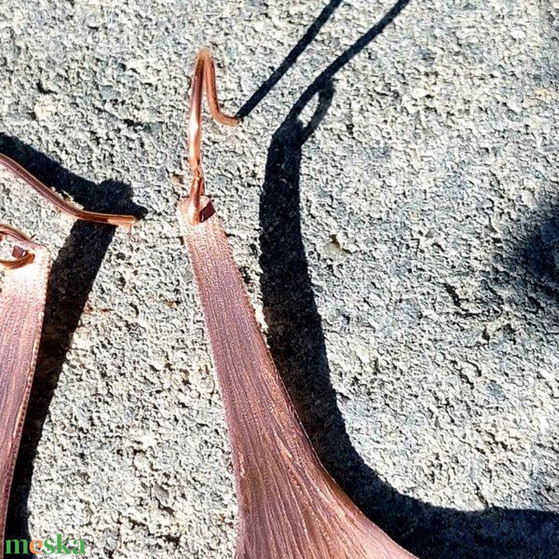 Különleges GINKGO BILOBA fülbevaló vörösrézből - ékszer - fülbevaló - lógó fülbevaló - Meska.hu Különleges GINKGO BILOBA fülbevaló vörösrézből - ékszer - fülbevaló - lógó fülbevaló - Meska.hu