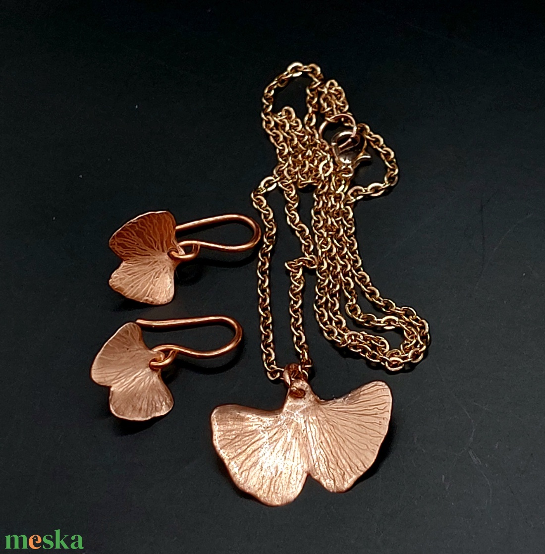 Ginkgo biloba ékszerszett vörösrézből kislányoknak - ékszer - ékszerszett - Meska.hu Ginkgo biloba ékszerszett vörösrézből kislányoknak - ékszer - ékszerszett - Meska.hu