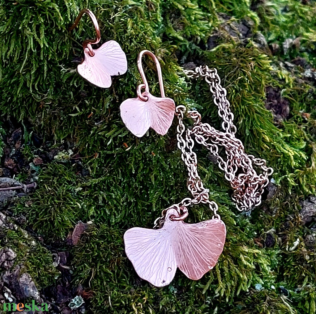 Ginkgo biloba ékszerszett vörösrézből kislányoknak - ékszer - ékszerszett - Meska.hu Ginkgo biloba ékszerszett vörösrézből kislányoknak - ékszer - ékszerszett - Meska.hu