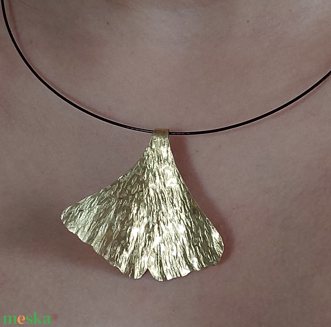 Ginkgo biloba ékszerszett sárgarézből - ékszer - ékszerszett - Meska.hu Ginkgo biloba ékszerszett sárgarézből - ékszer - ékszerszett - Meska.hu