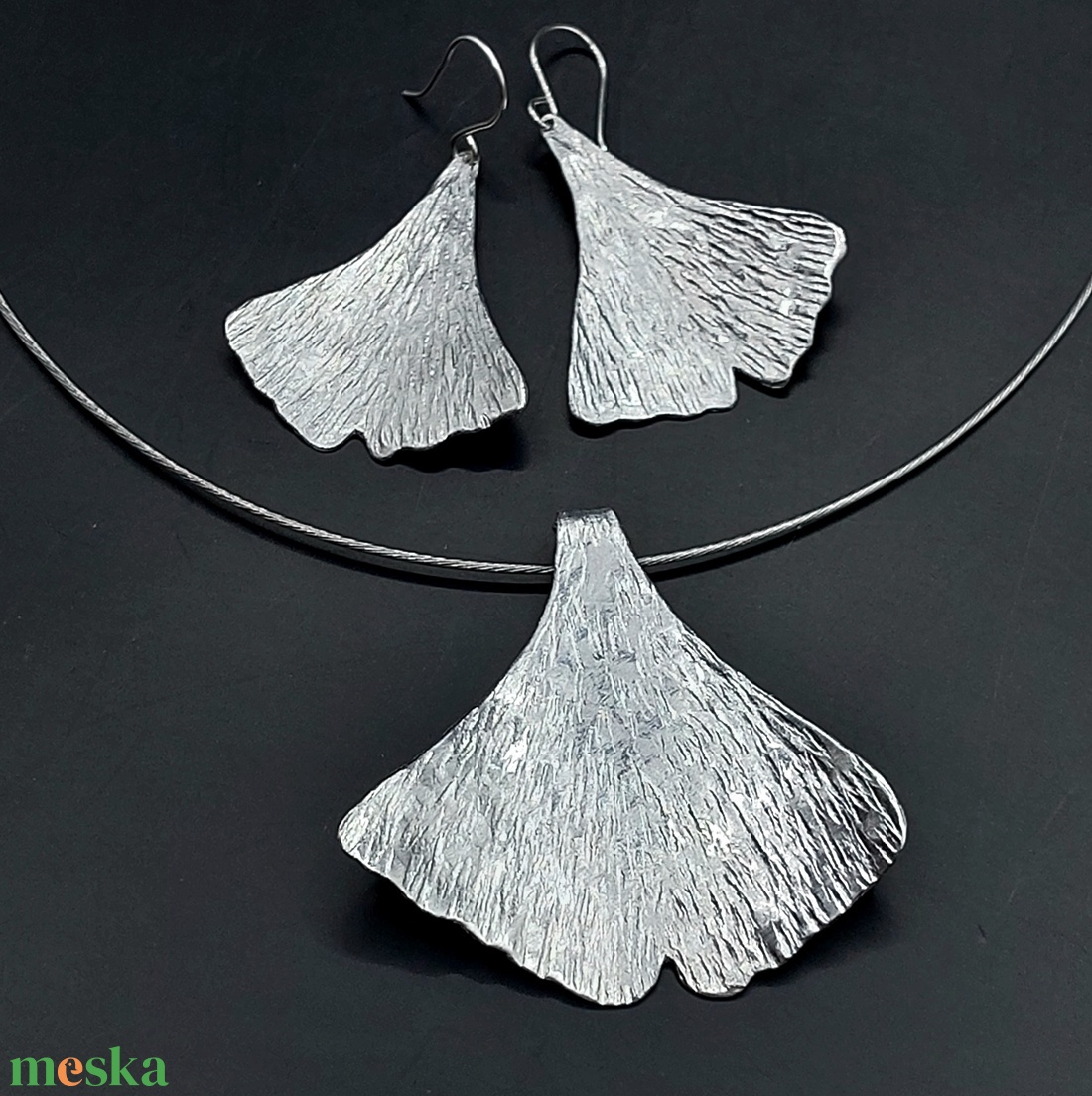 Ginkgo biloba ékszerszett alumíniumból - ékszer - ékszerszett - Meska.hu Ginkgo biloba ékszerszett alumíniumból - ékszer - ékszerszett - Meska.hu