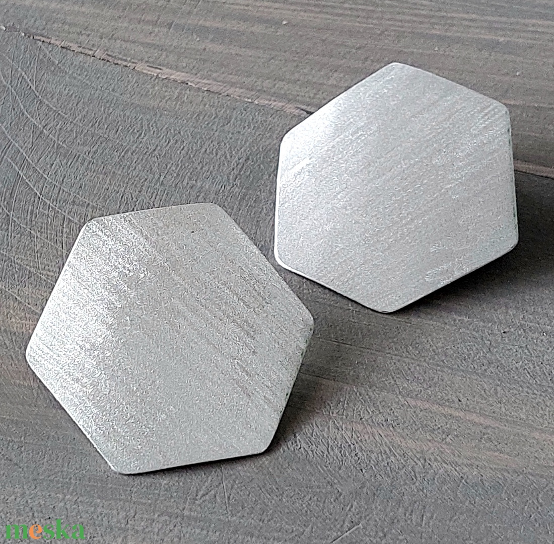Geometrikus fülbevaló alumíniumból - ékszer - fülbevaló - lógó fülbevaló - Meska.hu Geometrikus fülbevaló alumíniumból - ékszer - fülbevaló - lógó fülbevaló - Meska.hu
