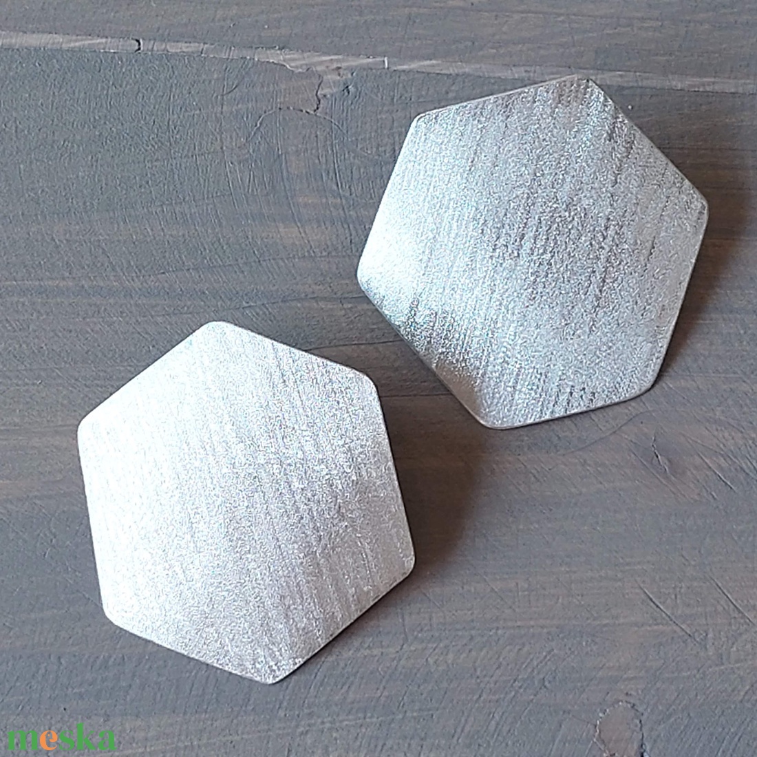 Geometrikus fülbevaló alumíniumból - ékszer - fülbevaló - pötty fülbevaló - Meska.hu Geometrikus fülbevaló alumíniumból - ékszer - fülbevaló - pötty fülbevaló - Meska.hu