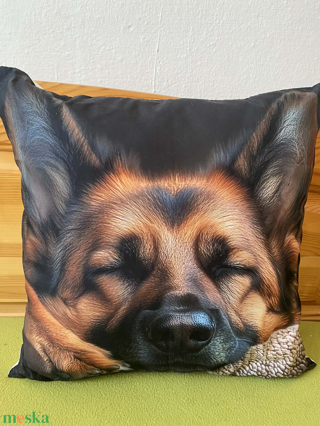 Németjuhász párna - otthon & életmód - lakástextil - párna & párnahuzat - díszpárna (belsővel együtt) - Meska.hu