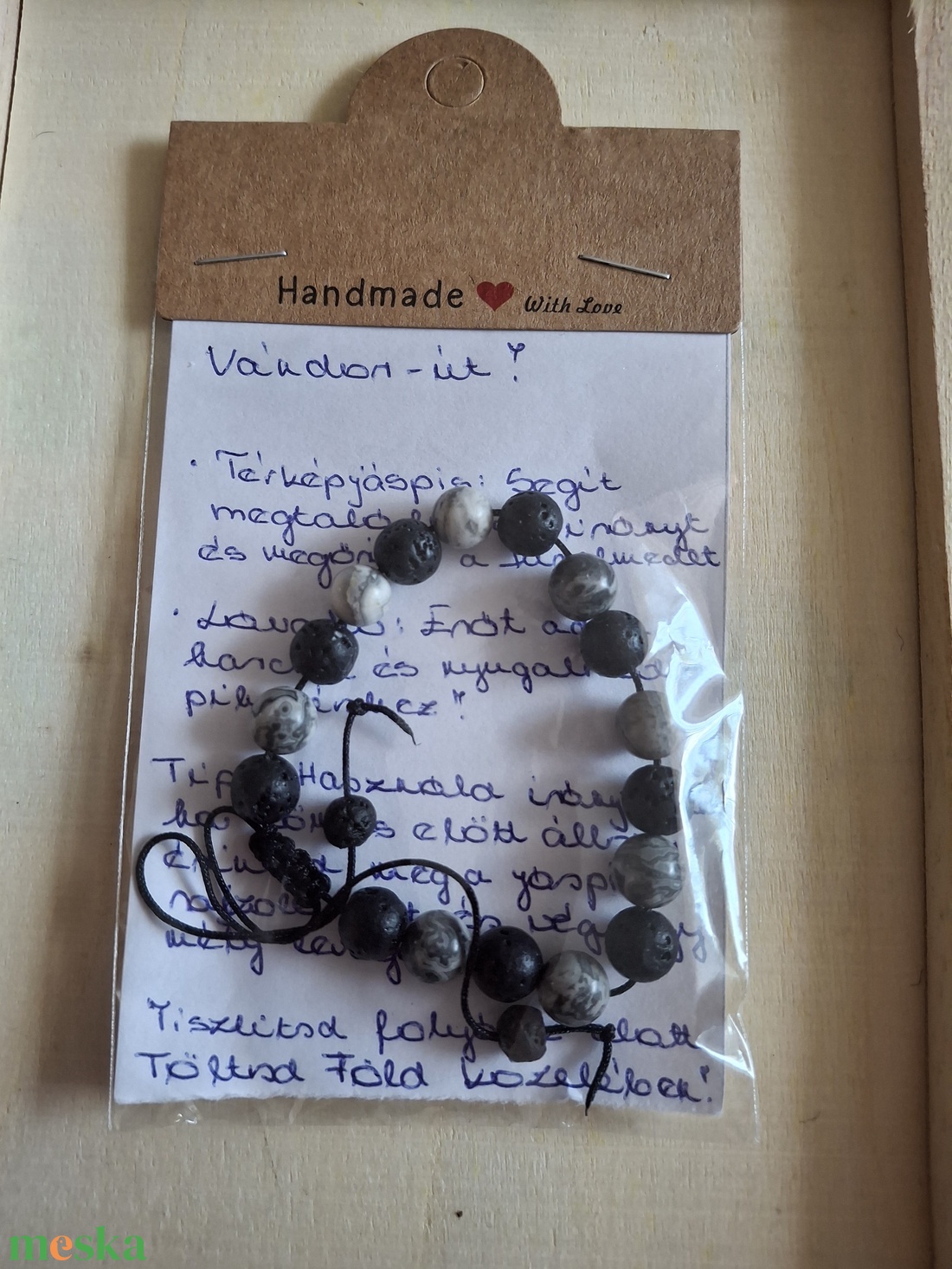 Vándor-út � Lávakő és Térképjáspis karkötő (Zsinóros) � - ékszer - karkötő - ásványkarkötő - Meska.hu