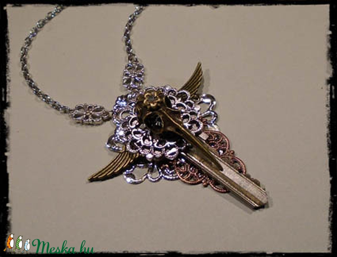 Steampunk kulcs medálos nyaklánc, madárkoponyával -  - Meska.hu