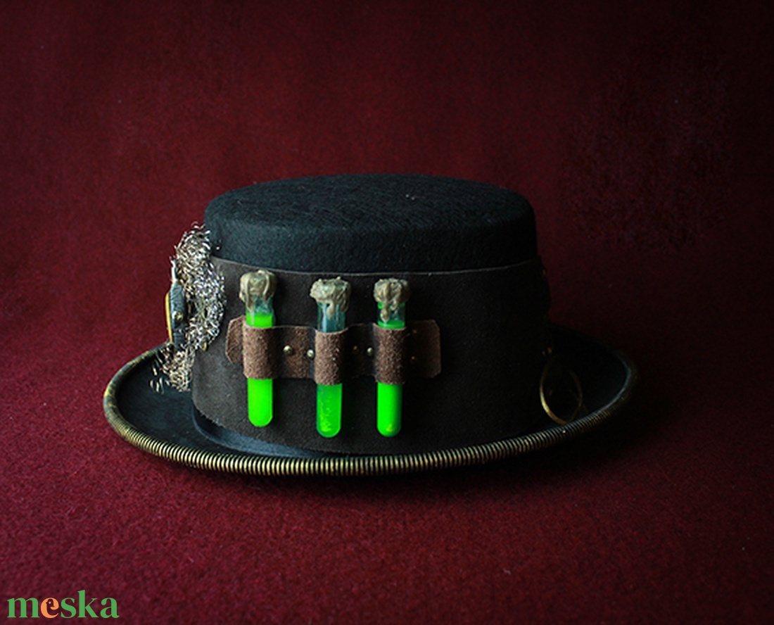 Steampunk Cilinder dísz, kémcsöves sorozat 01 - ruha & divat - sál, sapka, kendő - kalap - Meska.hu Steampunk Cilinder dísz, kémcsöves sorozat 01 - ruha & divat - sál, sapka, kendő - kalap - Meska.hu