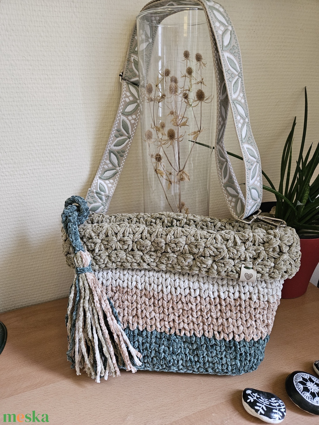 horgolt válltáska - táska & tok - kézitáska & válltáska - belső rendező - Meska.hu