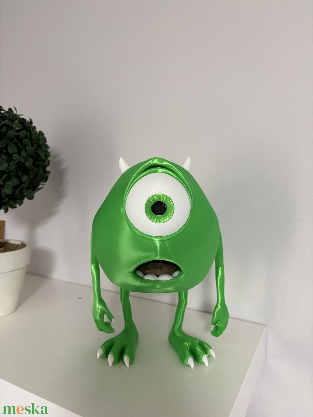 Mike wazowski - figura - otthon & életmód - dekoráció - asztal és polc dekoráció - asztaldísz - Meska.hu