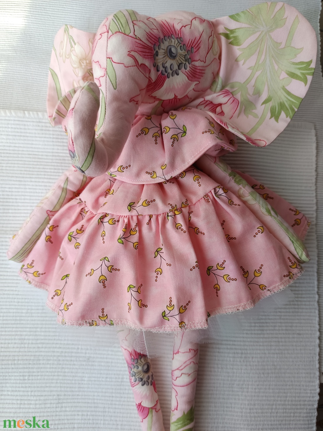 ELEFÁNTBABA - TAVASZI VIRÁG MINTÁS -  - Meska.hu