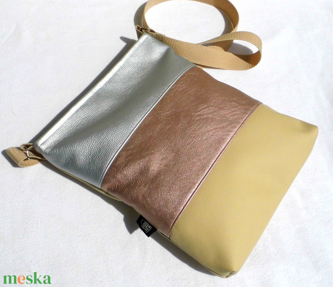 Háromszínű női táska  - táska & tok - kézitáska & válltáska - vállon átvethető táska - Meska.hu