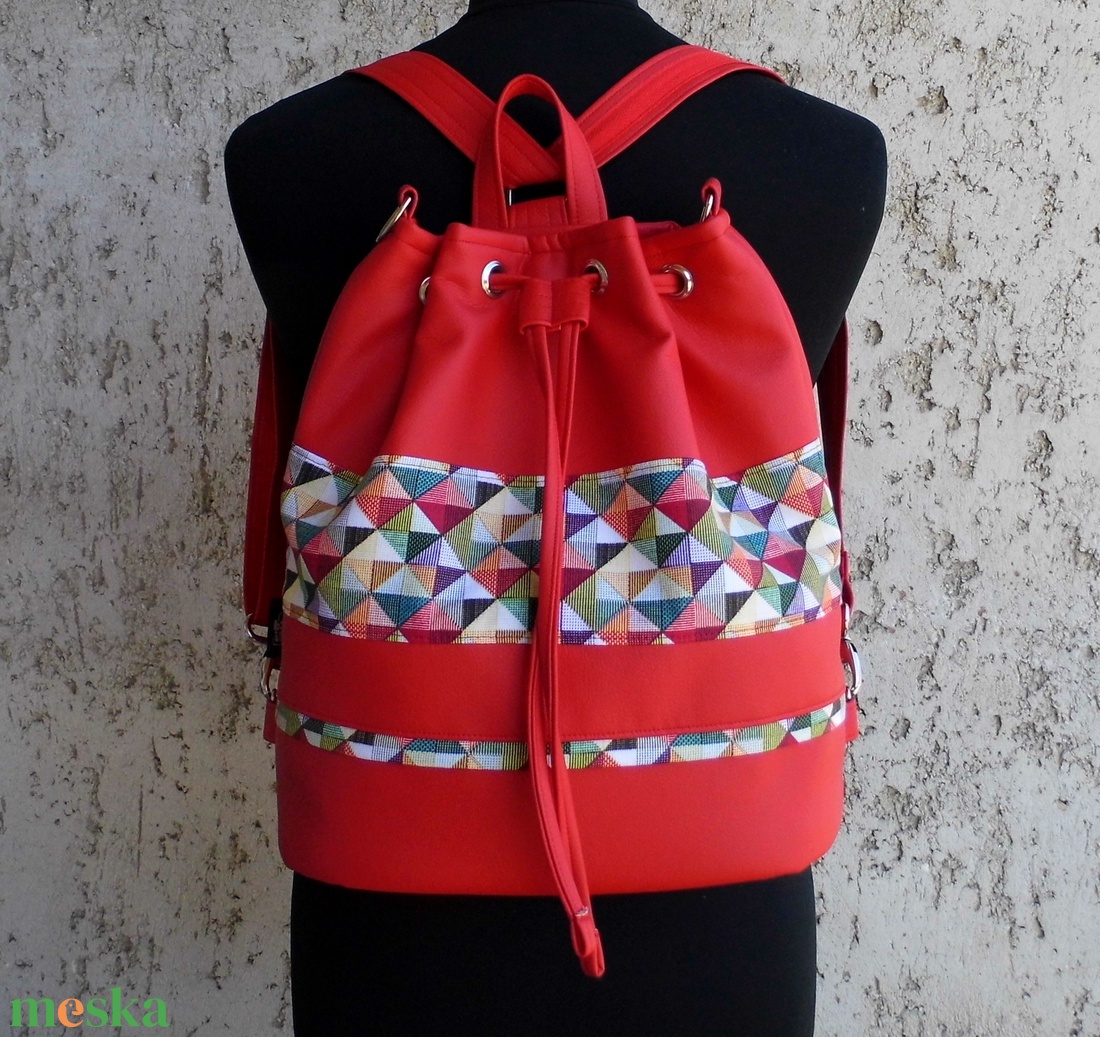 Piros hátizsák - táska & tok - variálható táska - Meska.hu