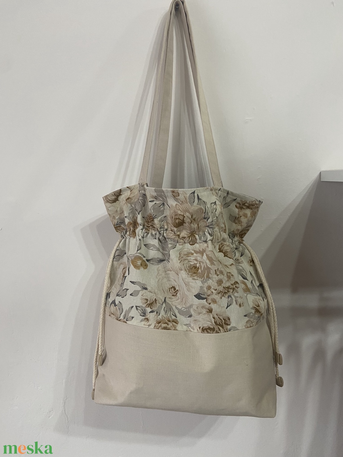 Virágos táska+neszeszer - táska & tok - kézitáska & válltáska - vállon átvethető táska - Meska.hu