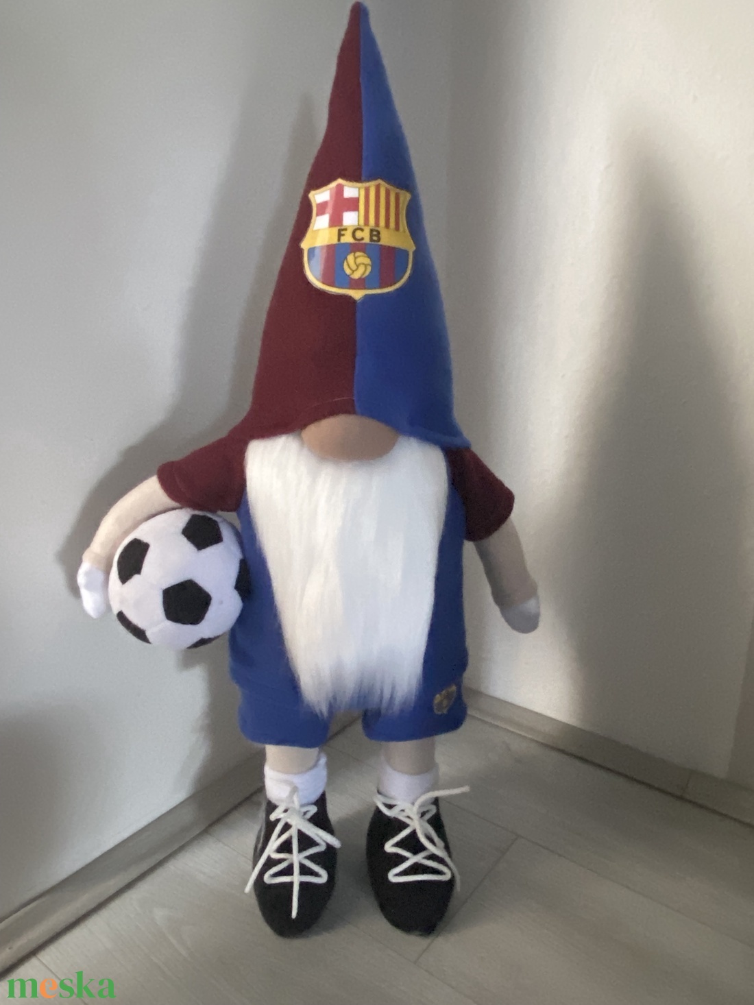 Álló Focis manó. Barcelona - otthon & életmód - dekoráció - asztal és polc dekoráció - asztaldísz - Meska.hu Álló Focis manó. Barcelona - otthon & életmód - dekoráció - asztal és polc dekoráció - asztaldísz - Meska.hu