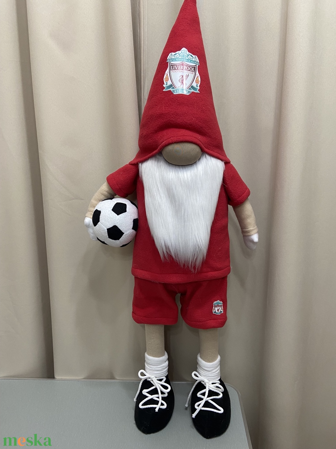 Álló Focis manó. Liverpool . 100 cm - otthon & életmód - dekoráció - asztal és polc dekoráció - asztaldísz - Meska.hu