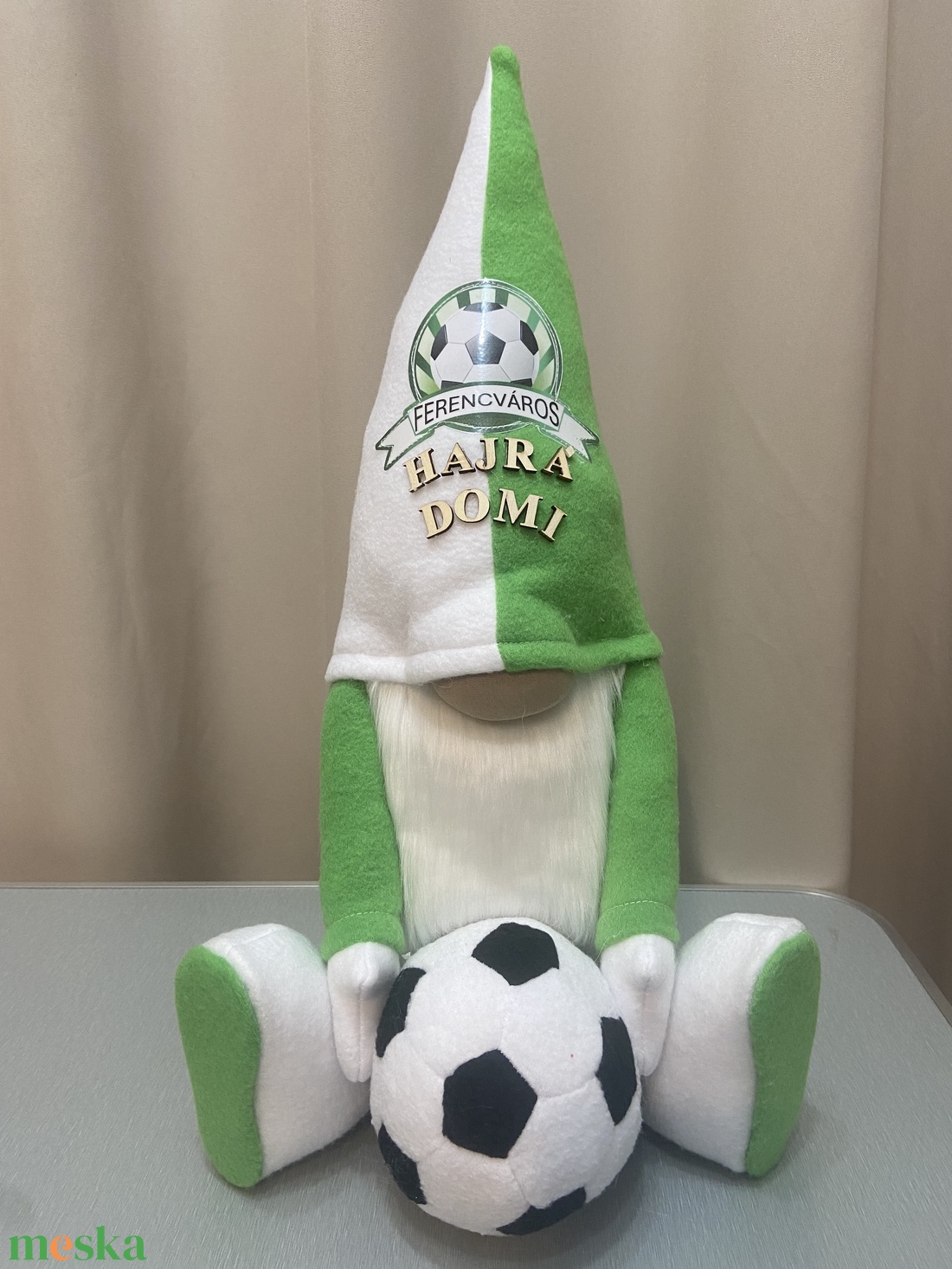Focis manó. Ferencváros - otthon & életmód - dekoráció - asztal és polc dekoráció - asztaldísz - Meska.hu Focis manó. Ferencváros - otthon & életmód - dekoráció - asztal és polc dekoráció - asztaldísz - Meska.hu
