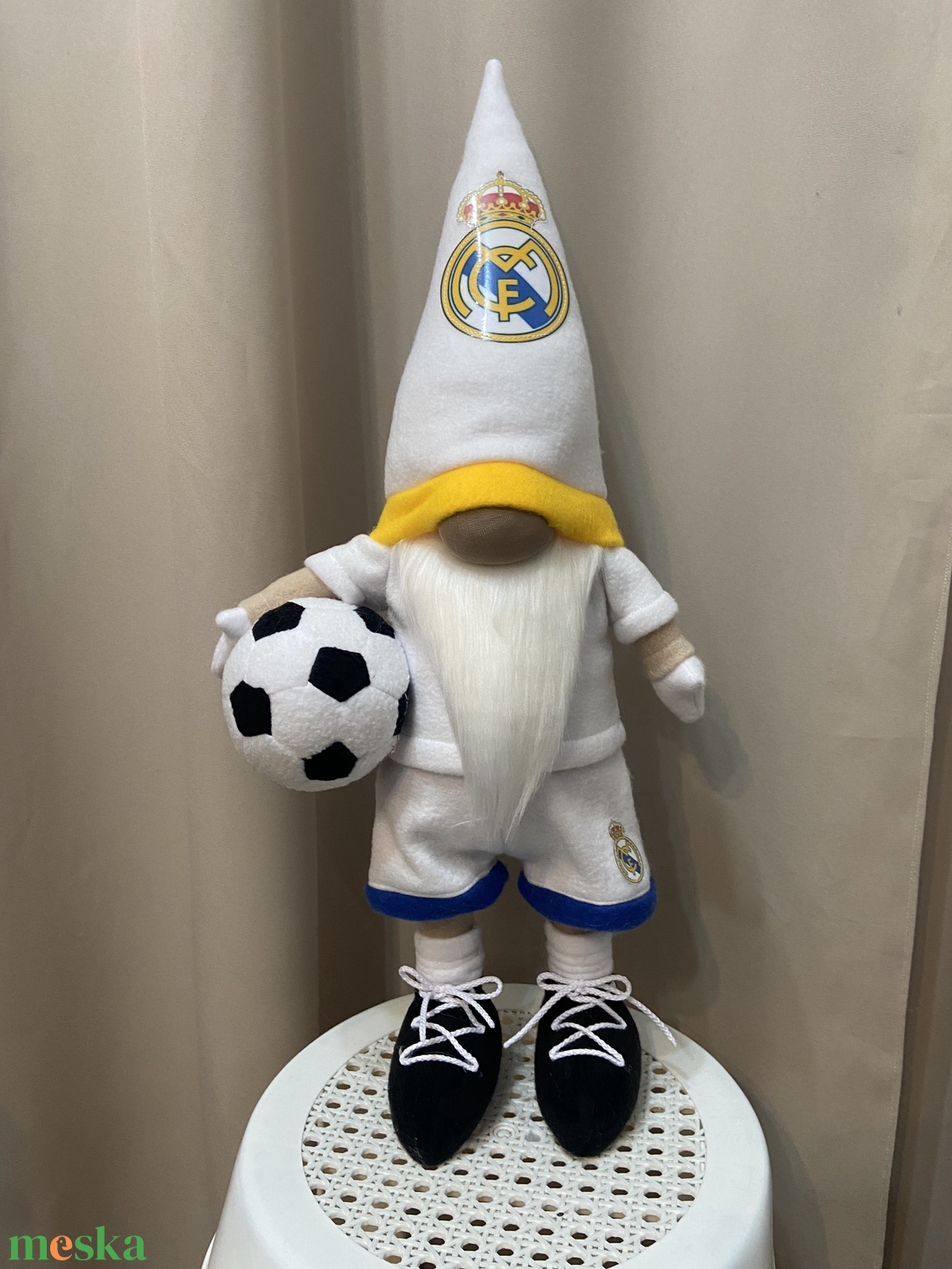 Álló Focis manó. Real Madrid  50 cm - otthon & életmód - dekoráció - asztal és polc dekoráció - asztaldísz - Meska.hu
